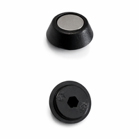 Set (3 stycken) magneter med svarta fästklämmor.